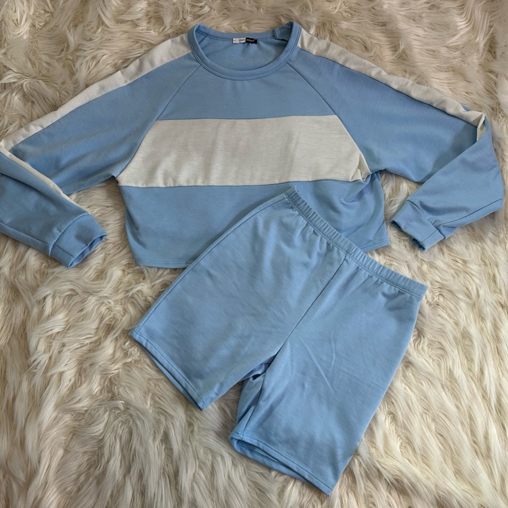 NEW - Fashion Nova Long Sleeve & Shorts Set